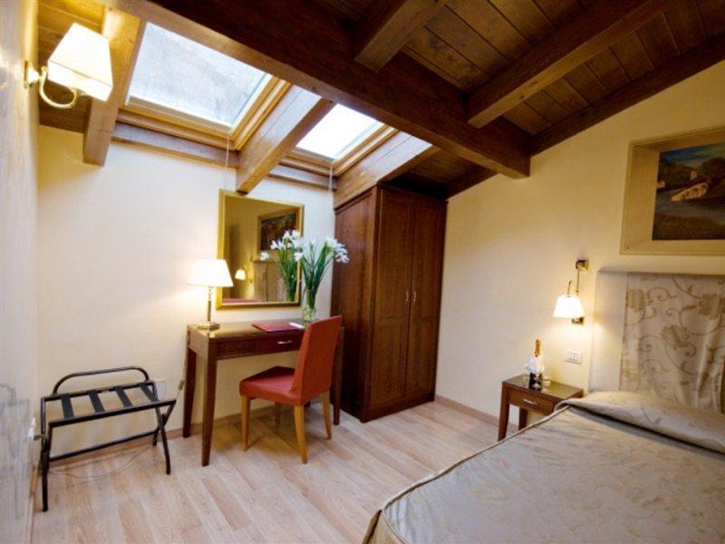 Camelia Hotel Rom
